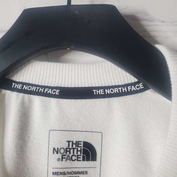 The North Face Men's Short Sleeve Tee - Picture 5 of 5